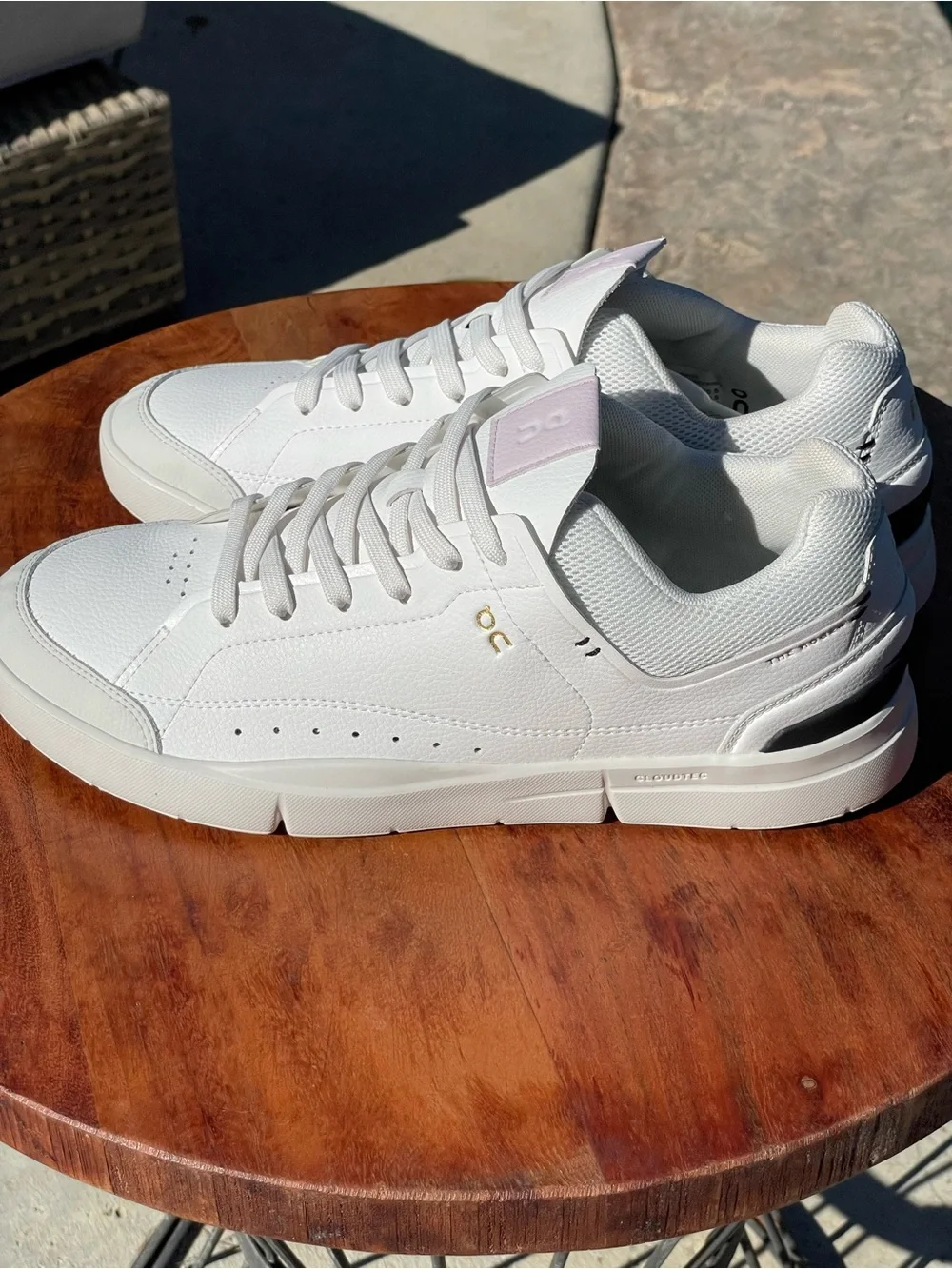 On Running CloudTec Women’s White Leather Sneakers NWOB | Size 10.5 - Picture 2 of 7